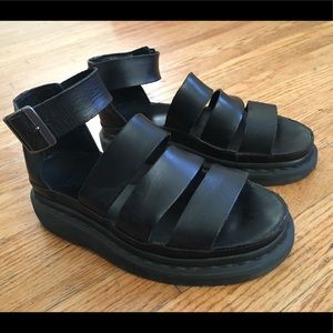 Dr. Martens Clarissa Sandal